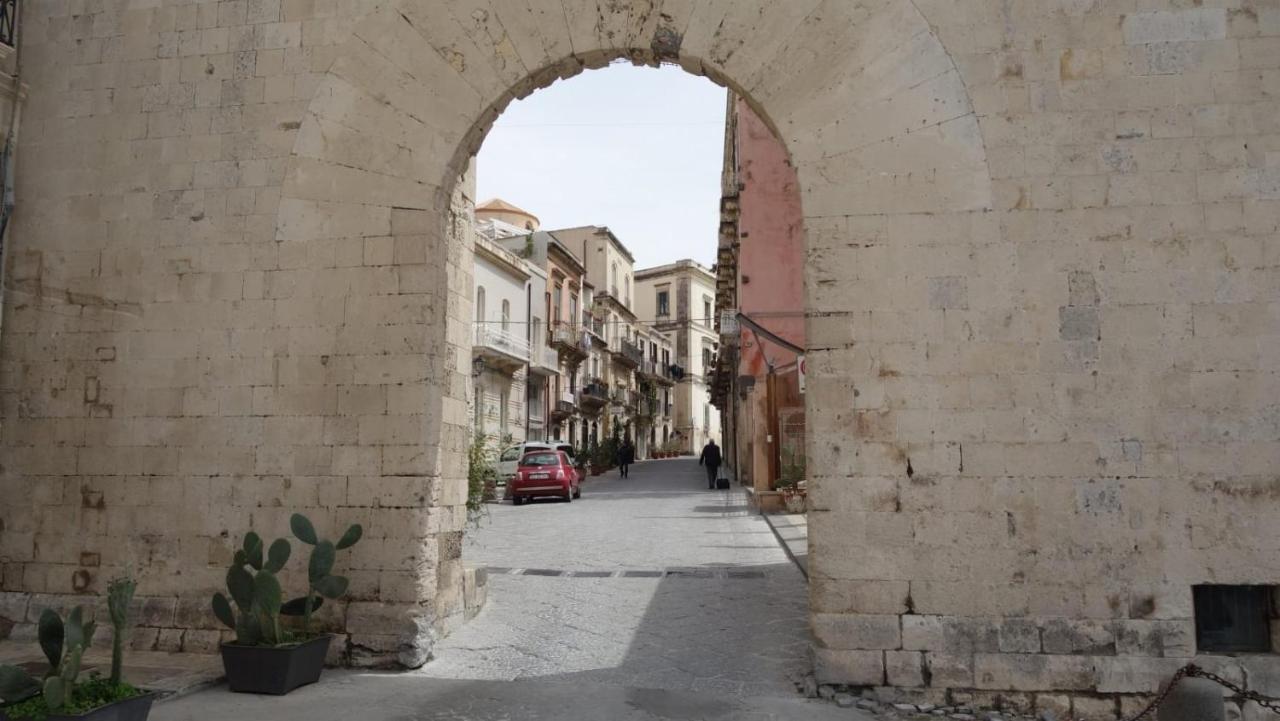 La Casa Al Castello Maniace Villa Syracuse Ngoại thất bức ảnh
